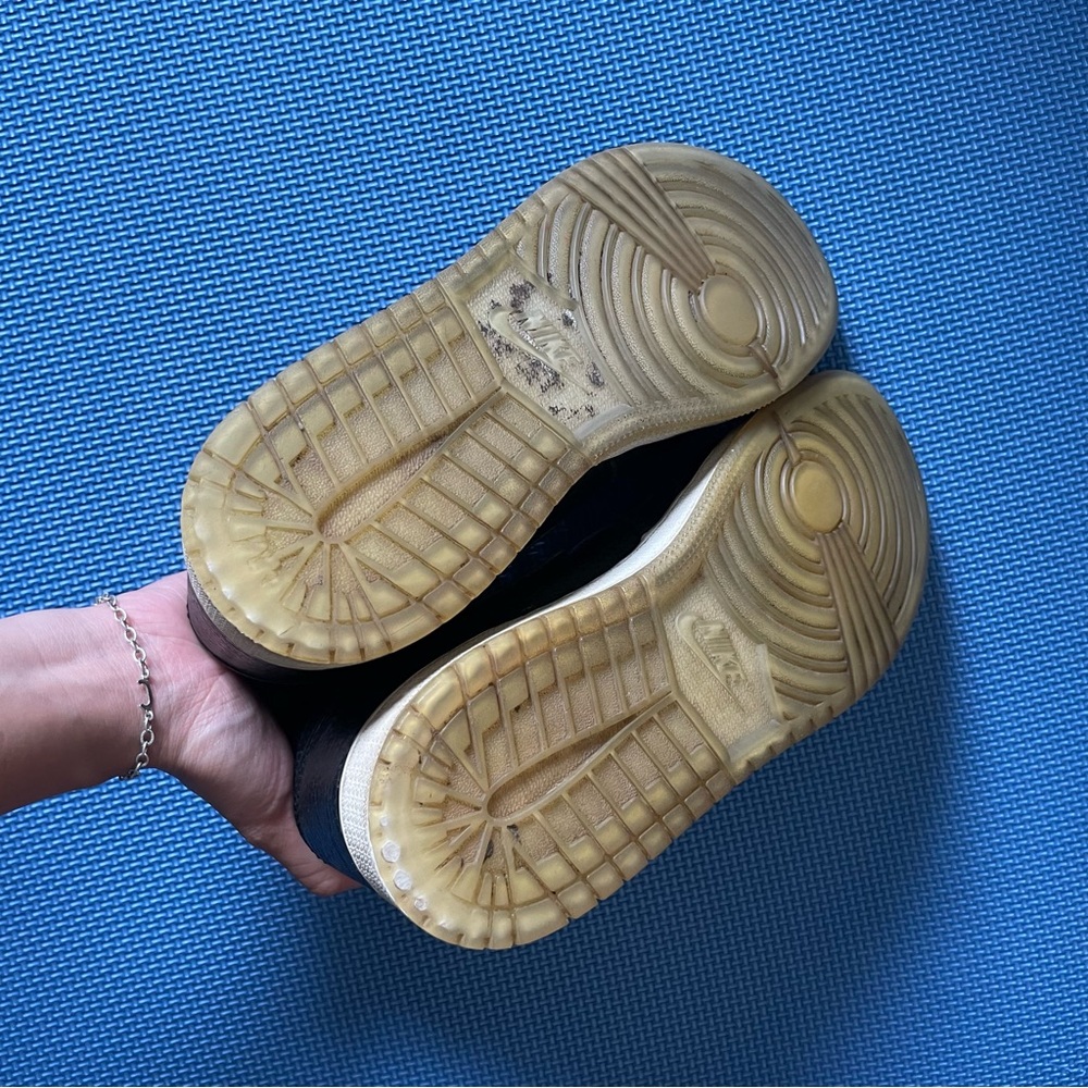 Air Jordan 1 High GS ‘City of Flight’ — 6.5Y / Women’s 8 - Picture 6 of 7